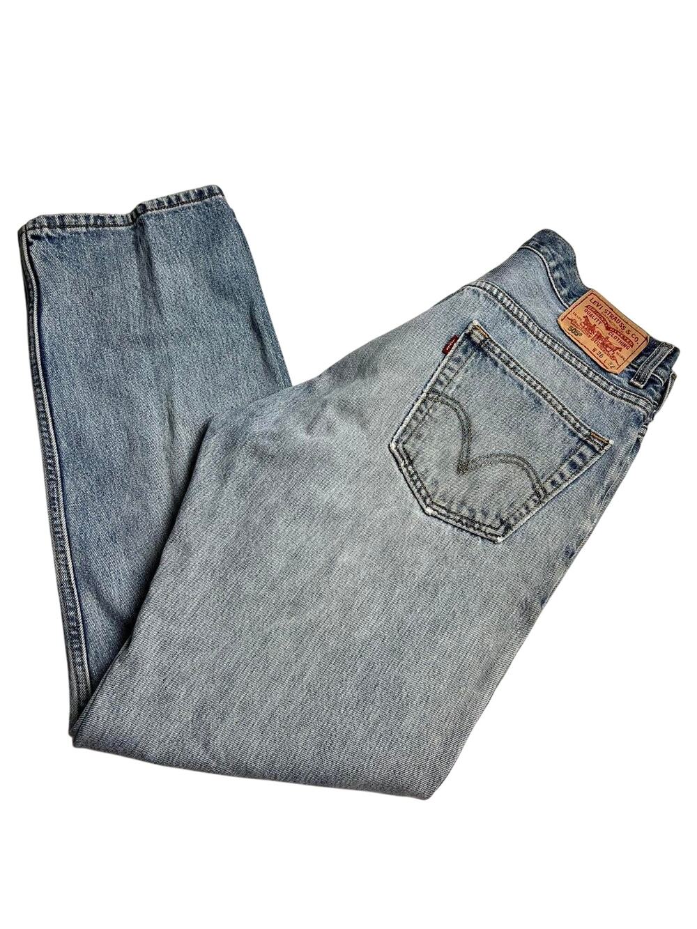 Levi’s 505 Relaxed Fit distressed blue jeans 33x31 Y2K